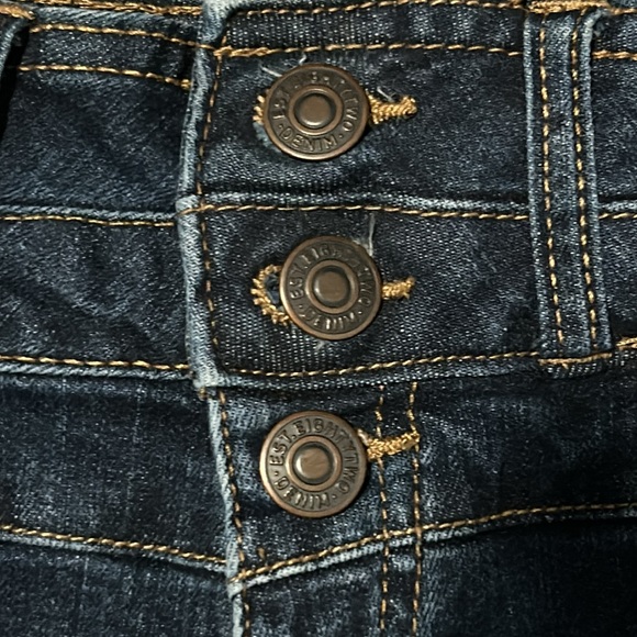 Women’s EightyTwo Denim Jean Shorts - Size 5 - Picture 2 of 5